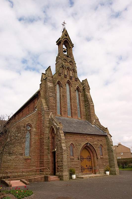St Mary's Church - Photo by Jan Fialkowski.