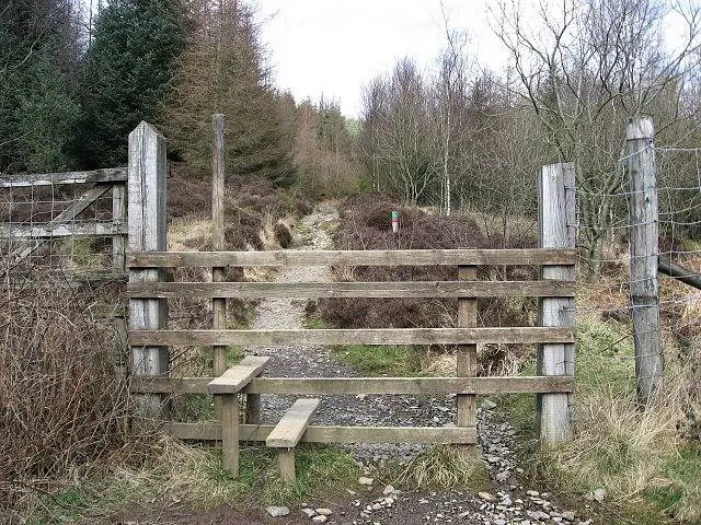 image of a gate at the start of a walking trail at grizedale forest