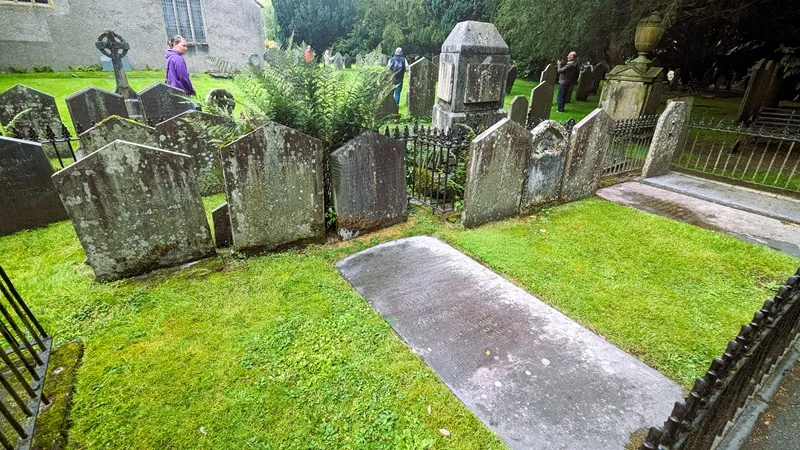 image of Wordsworth's grave in Grasmere churchyard