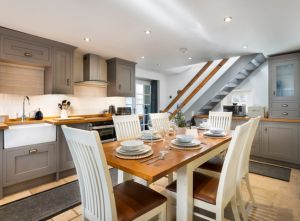 image of the dining area in a hoiday cottage 