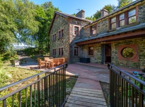 image of a large cottage in the lake district used for group accommodation
